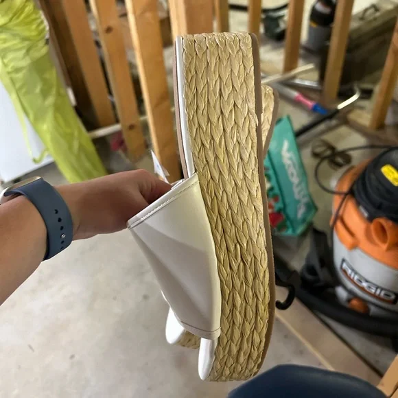 Time and Tru Women's Raffia Platform Slide Sandals NWT - Picture 4 of 6